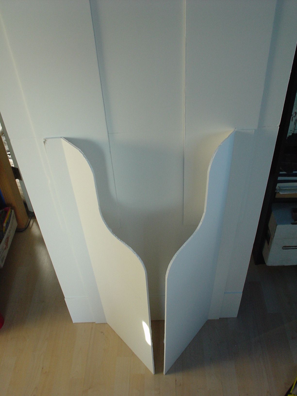 How To Make A Poster Board Stand Up