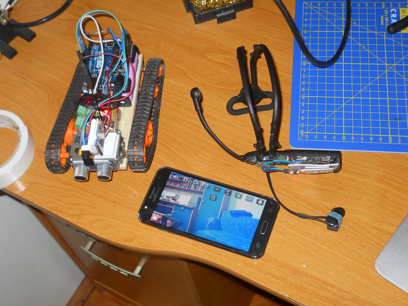 FPV Virtual Reality Arduino Controlled Tracked Robot : 17 Steps (with ...