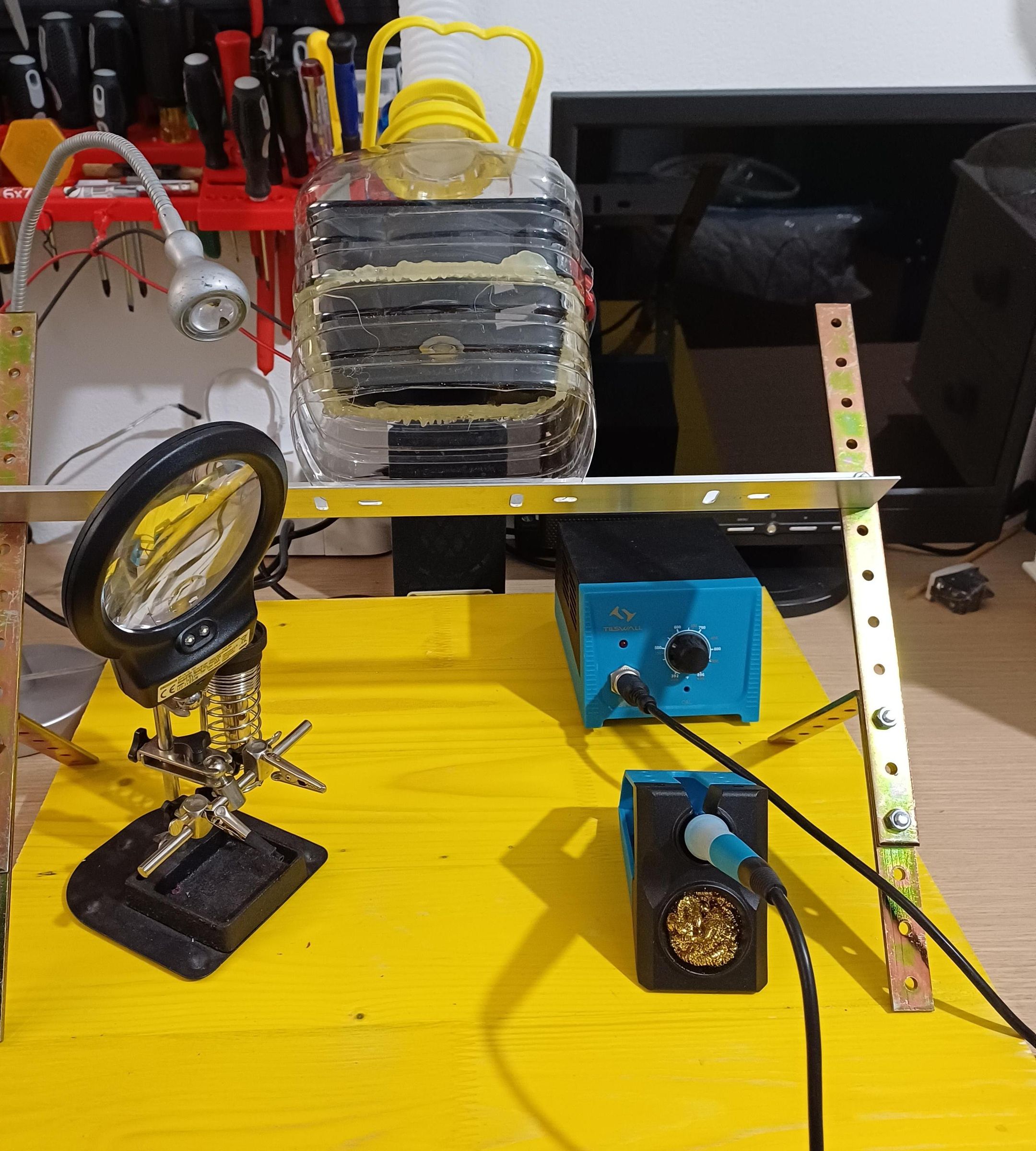 Soldering Fume Extractor