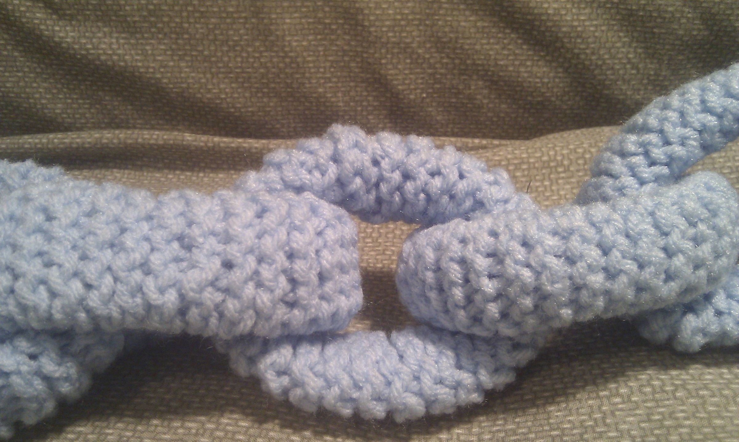 How to Crochet a Yarn Lock and Chain Instructables