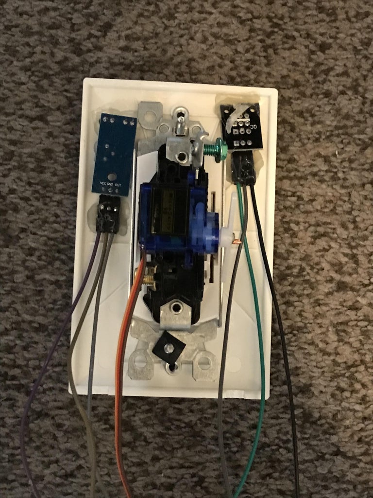 Remote Controlled Light Switch (Arduino) : 3 Steps - Instructables