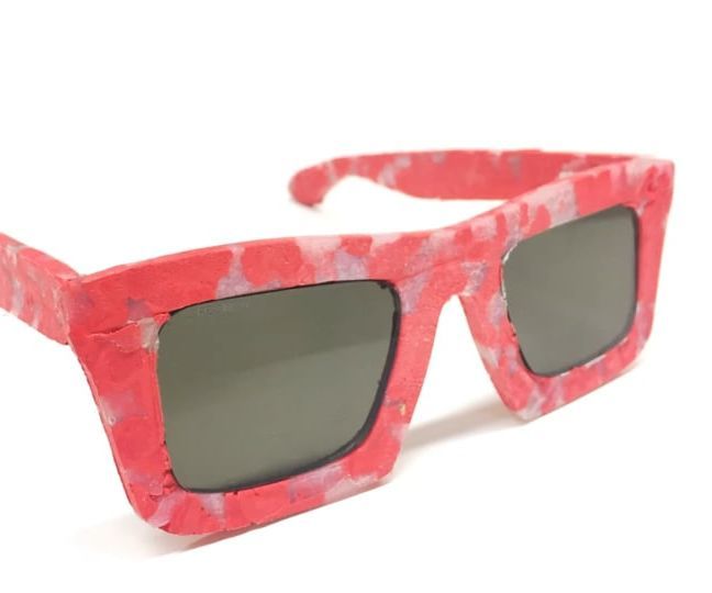 MAKE YOUR GLASSES