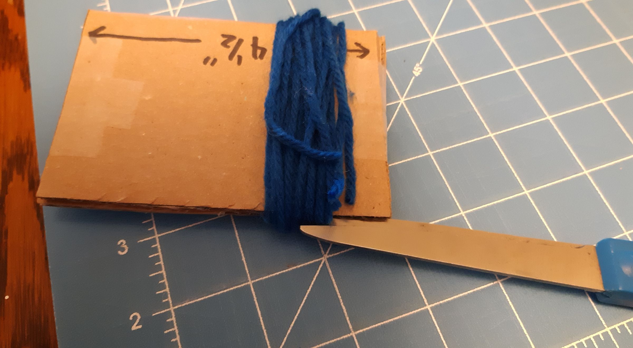 Colorful Fringed Upcycled Pet Bed 7 Steps (with Pictures) Instructables