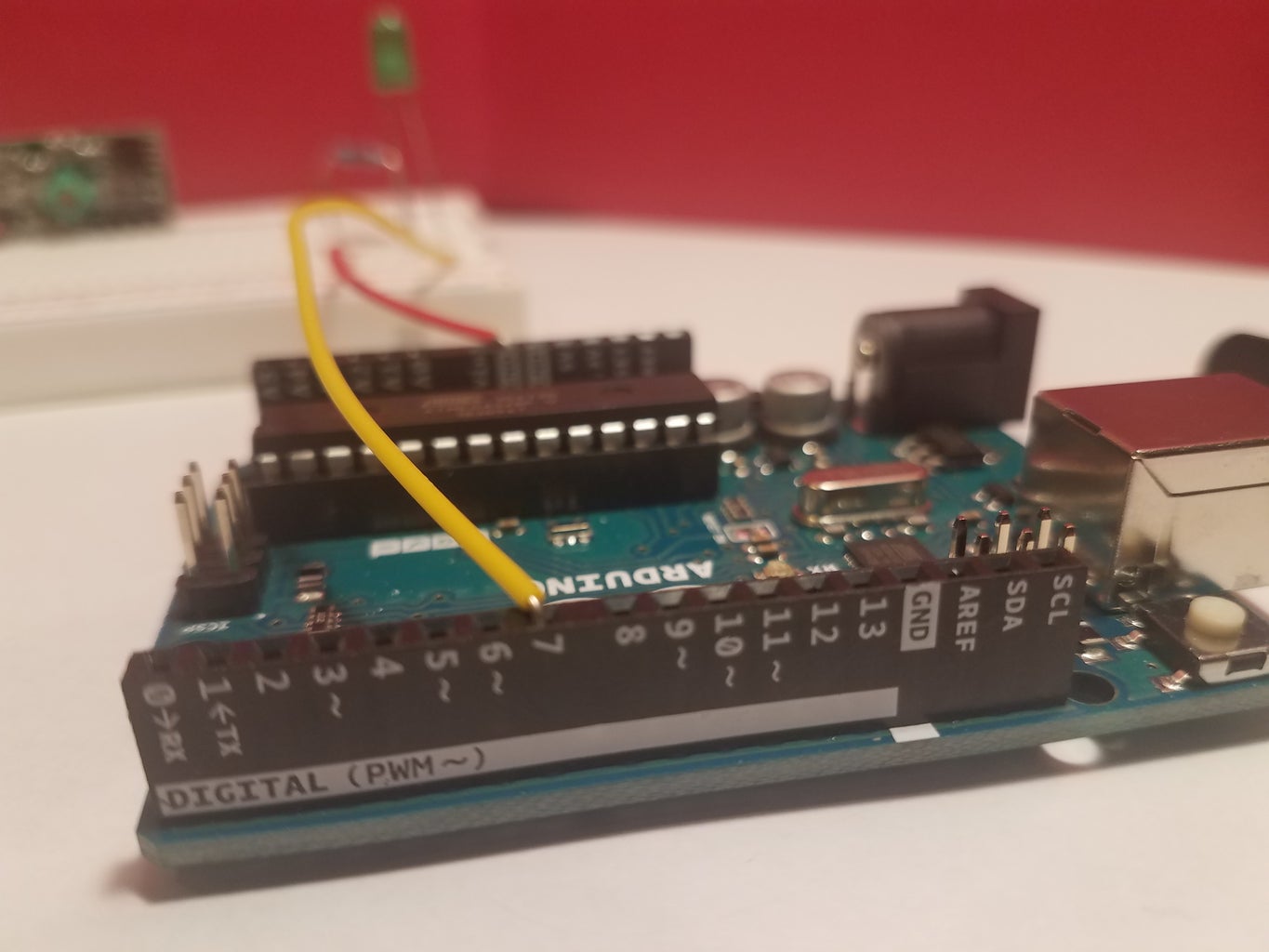 Personal One Way Radio Using Arduino Transmitter and Receiver Modules ...