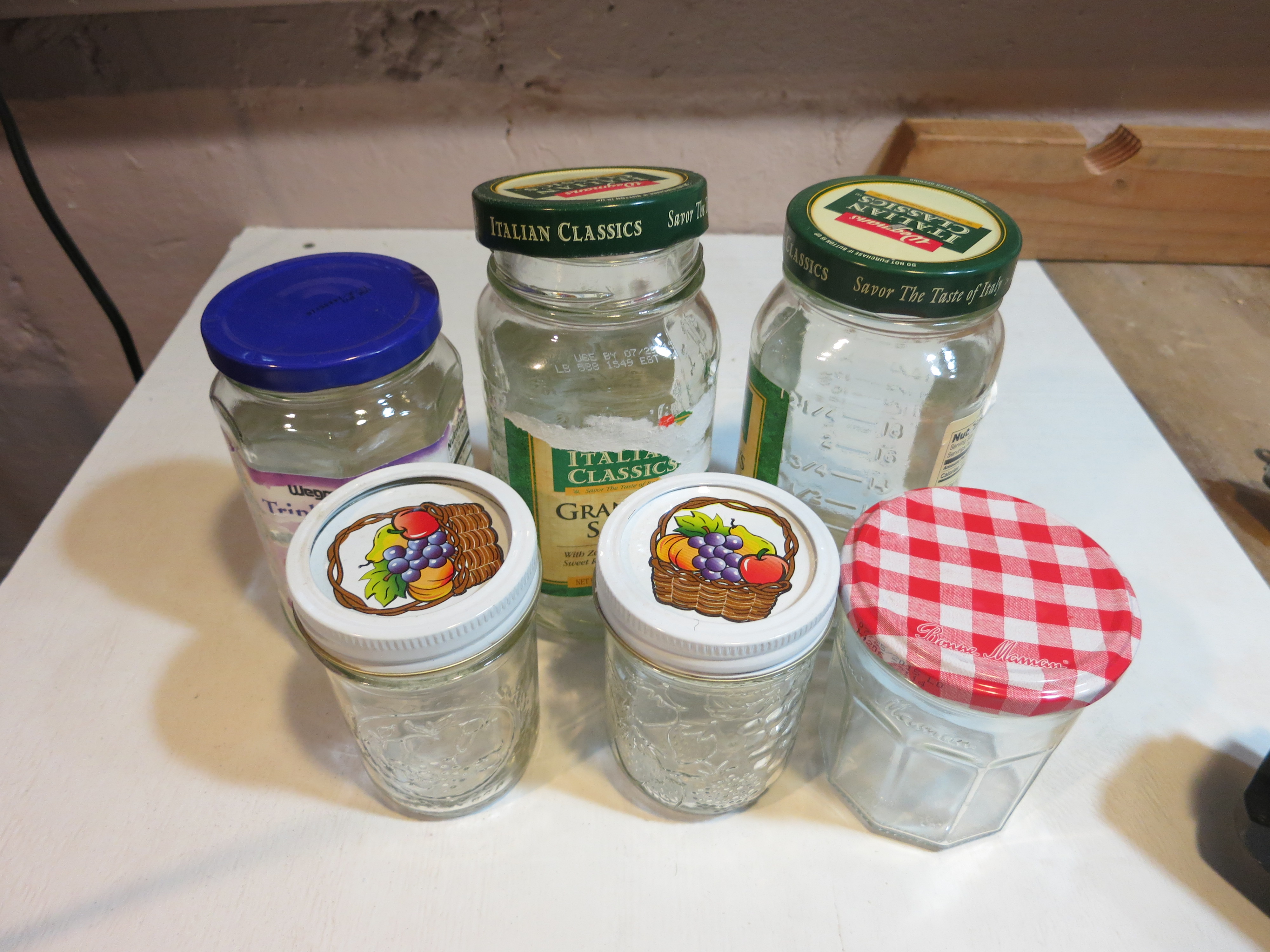 Workbench Undershelf Jar Storage 4 Steps Instructables