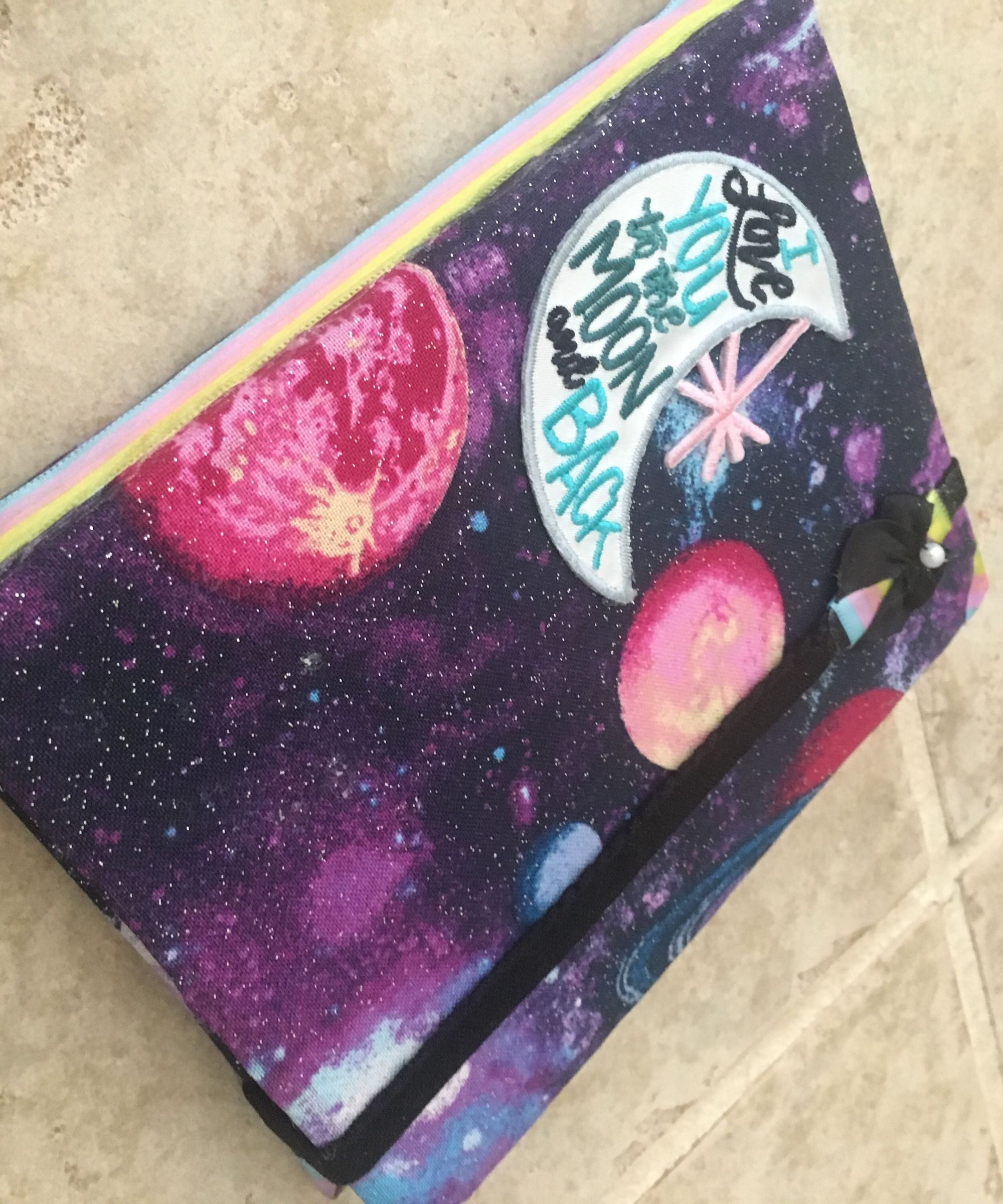 How to Make a Sketchbook/Journal 
