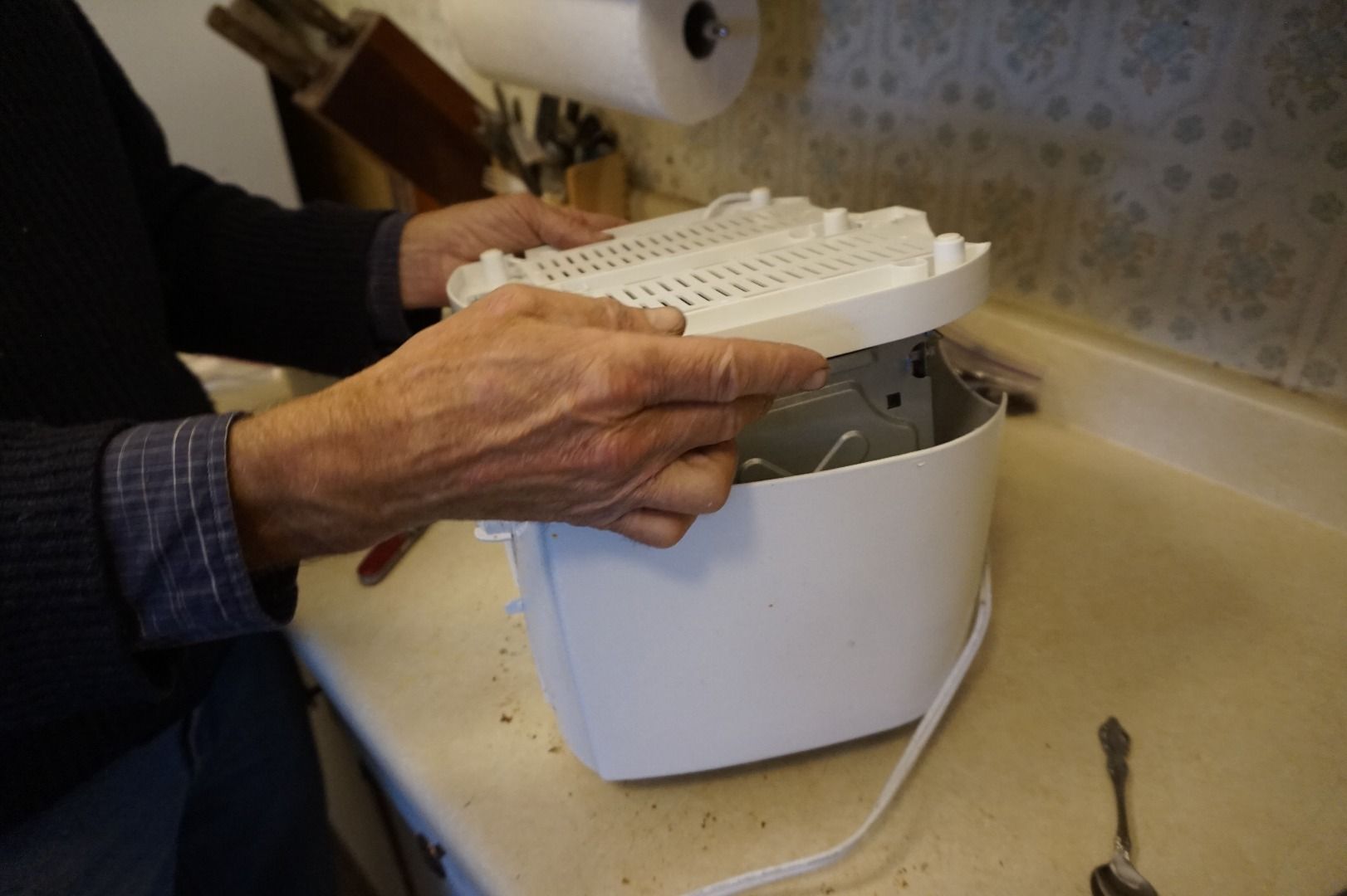 Repair a Toaster 6 Steps (with Pictures) Instructables