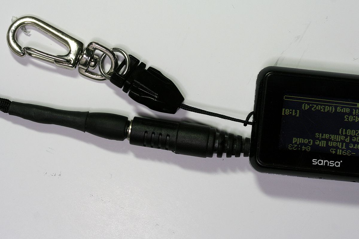 Replacing the Stereo Jack on Sansa C200 Series