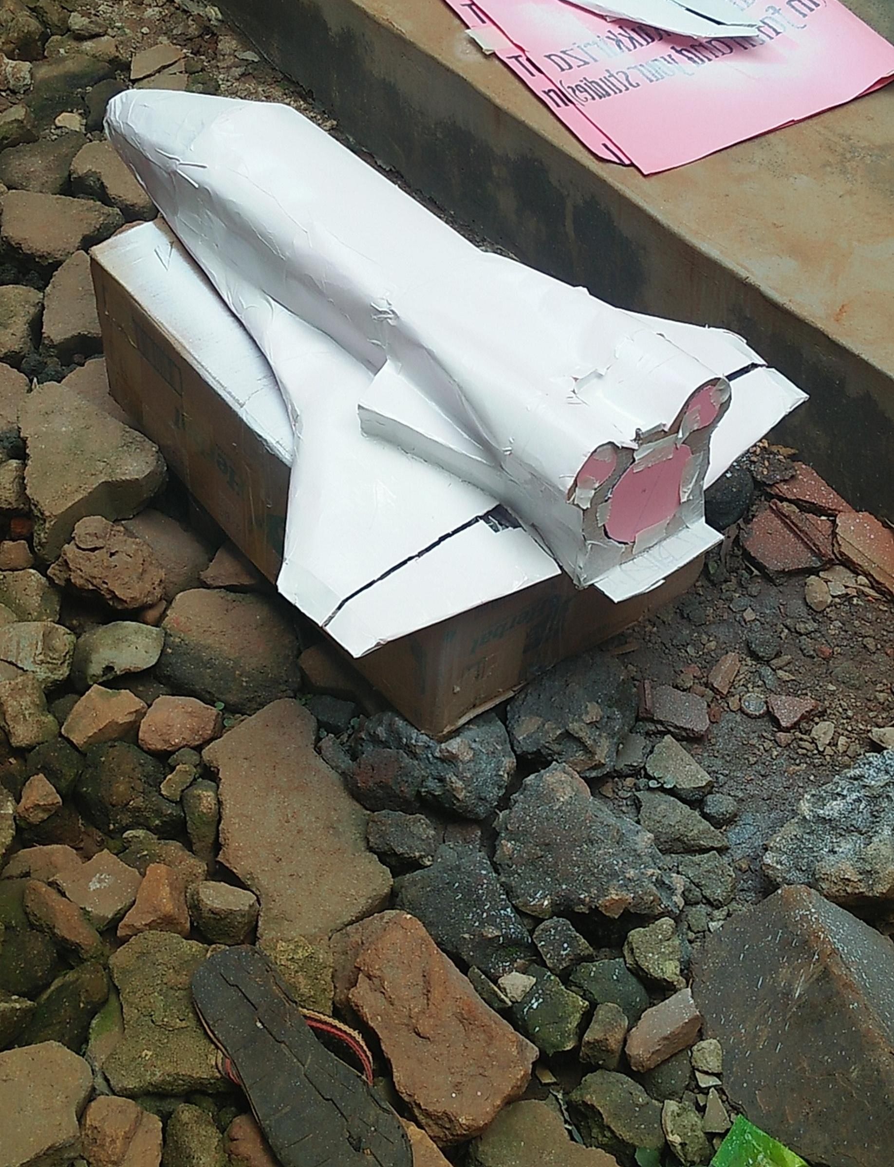 A DIY CARDBOARD AND PAPER SPACE SHUTTLE