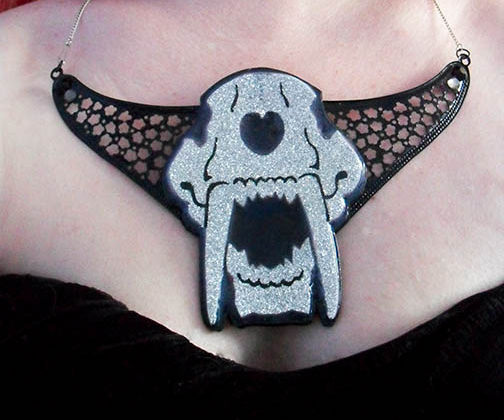 Smilodon Glam Gorget - Cosplay Jewelry Armor