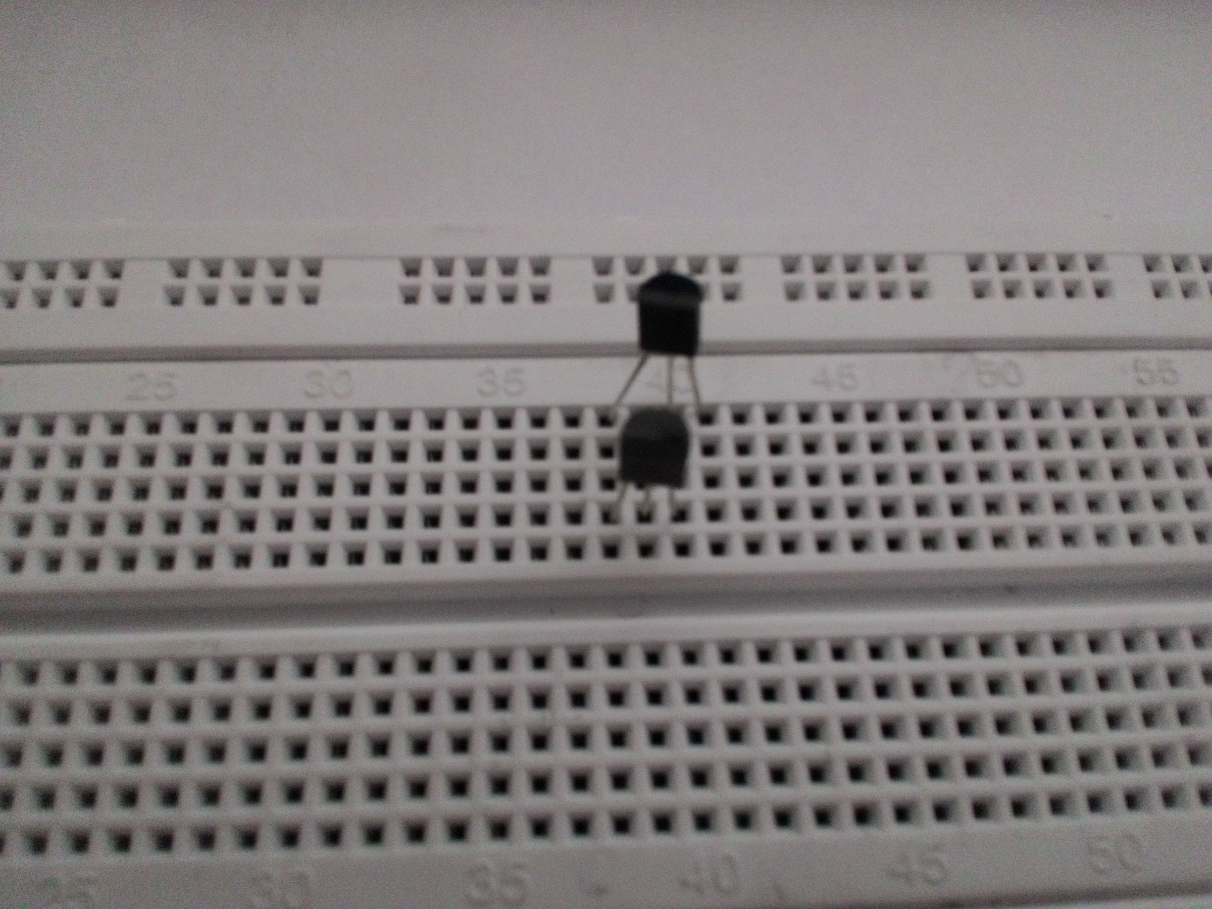 Make a Darlington Pair Using Two Npn BJTs 9 Steps Instructables