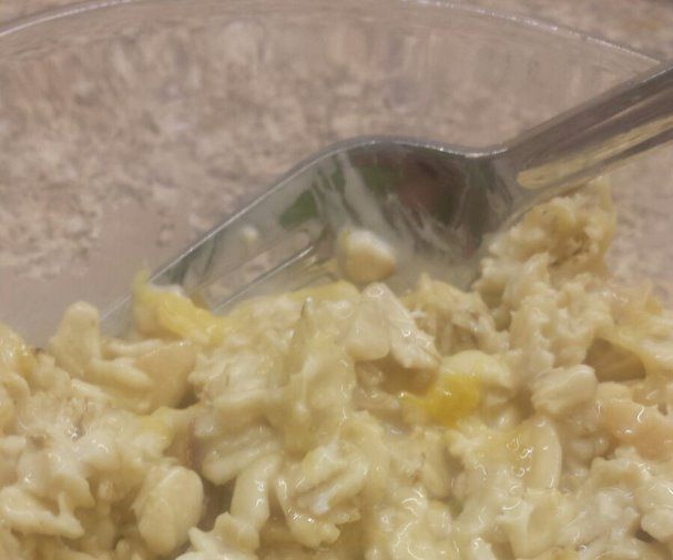 Easy Mango Almond Overnight Oats