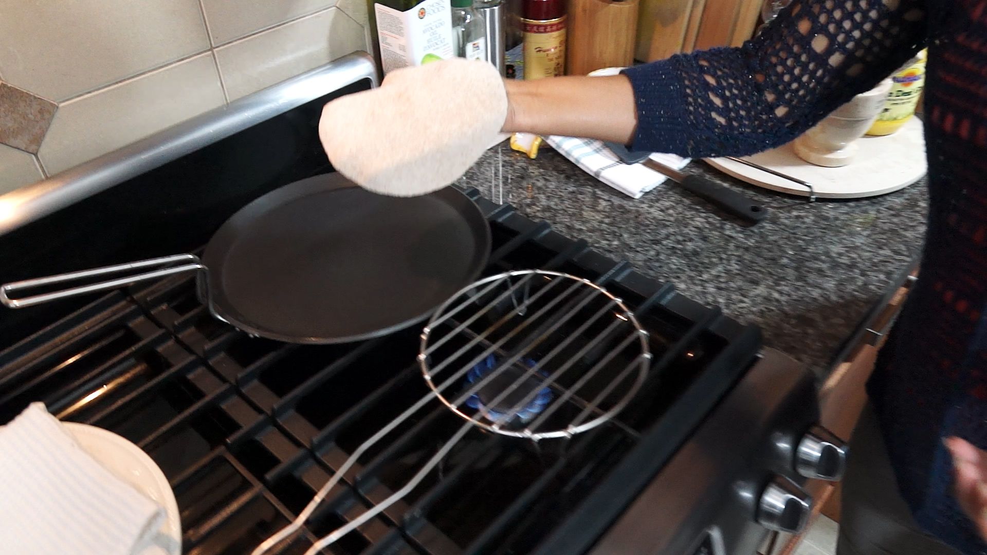 How to Make Indian Flatbread, Roti 3 Steps (with Pictures