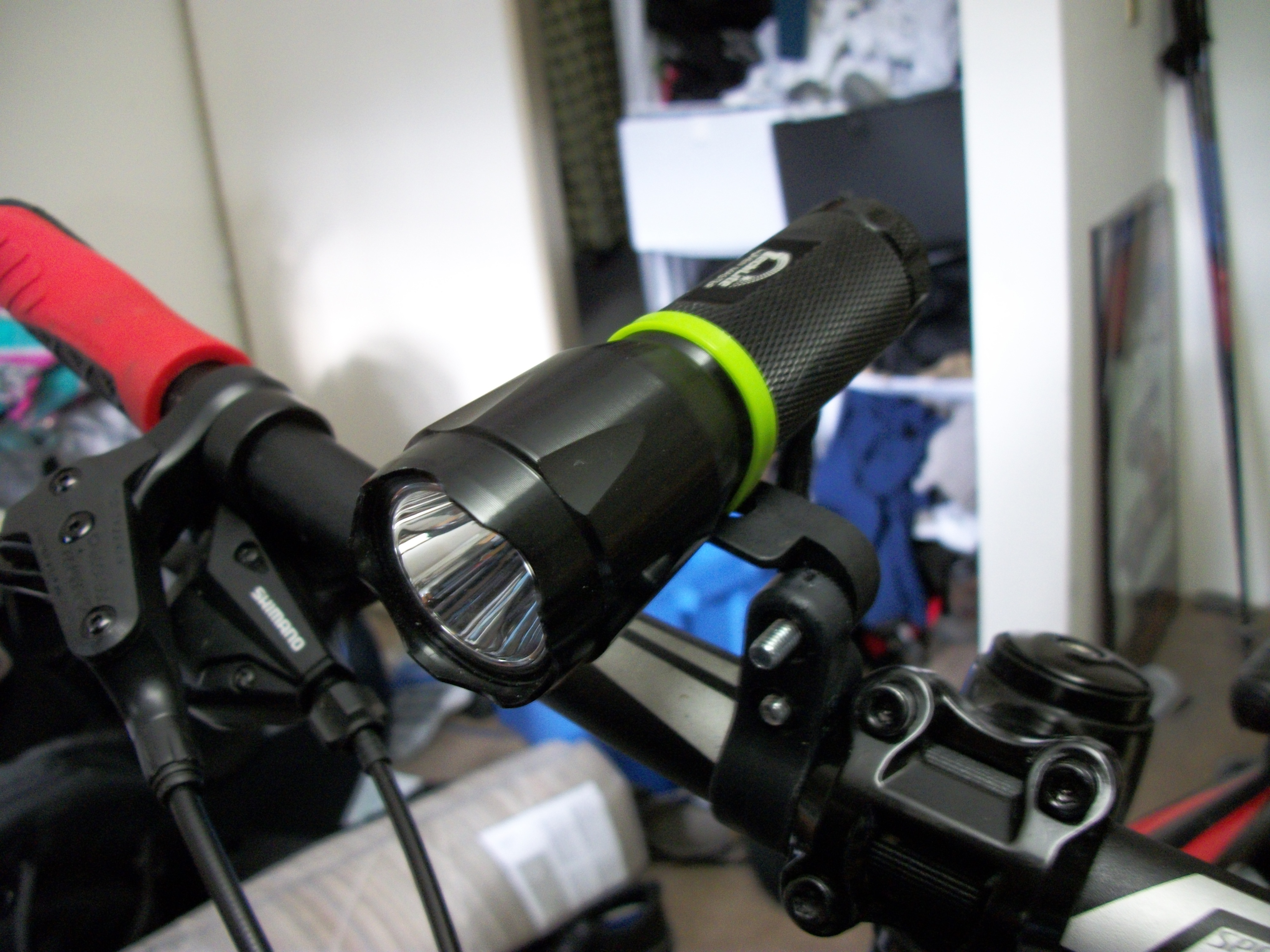 Simple, Easy, Cheap Handlebar Mount for Flashlight