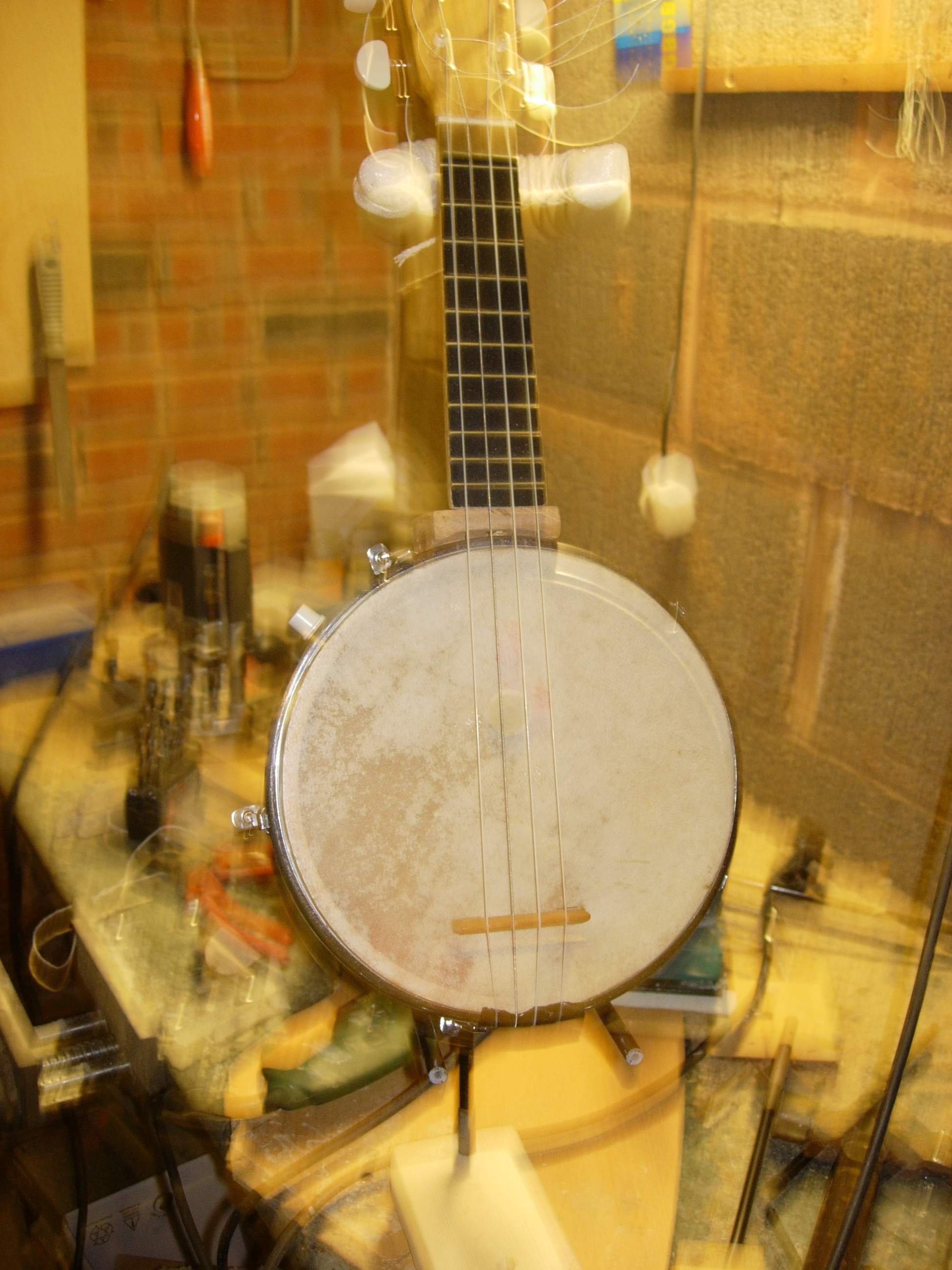 How to Make a Ukulele, Banjolele, Banjo Ukulele, Guitar Stand. 5
