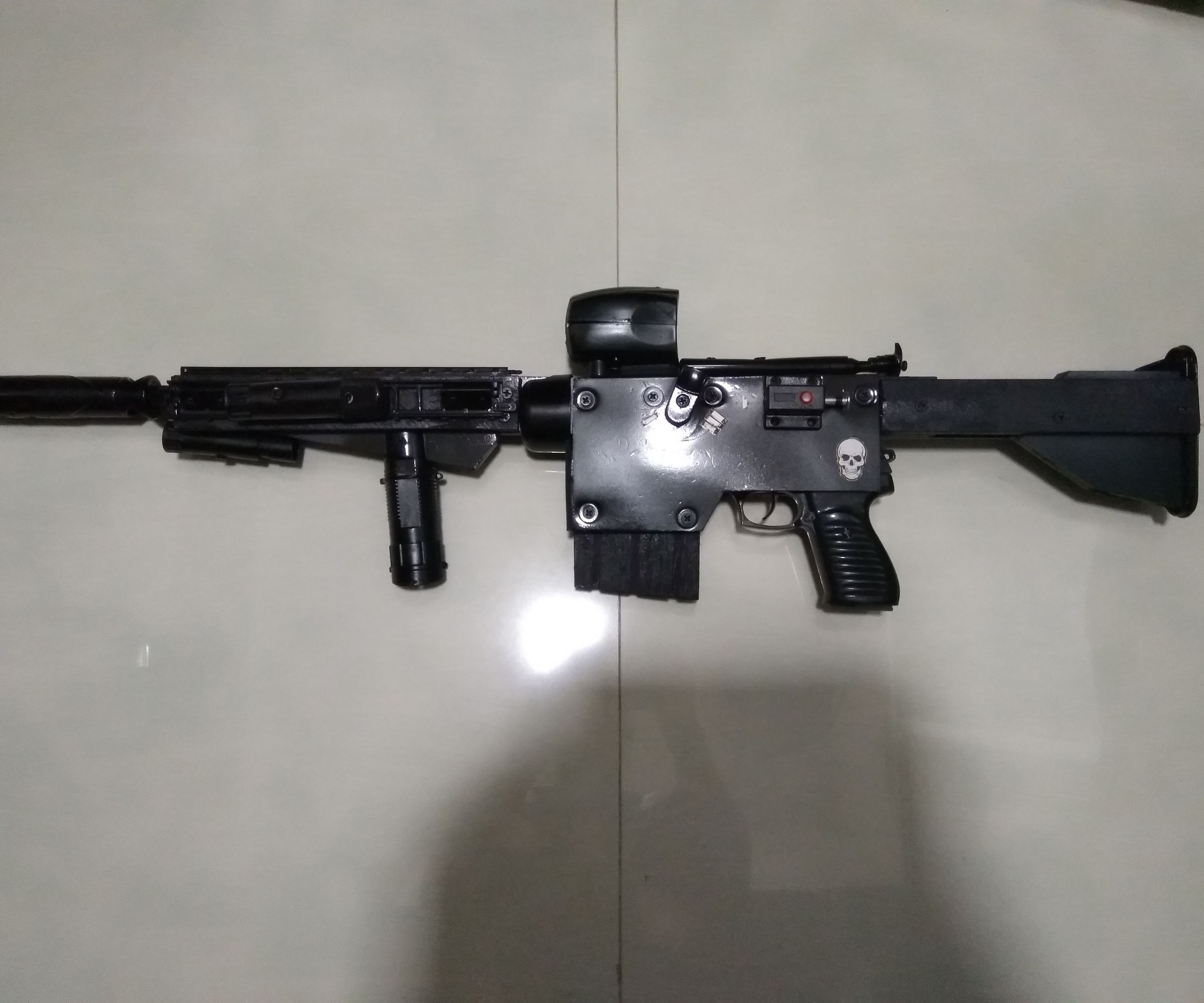 AR-13 / Weapon Porops