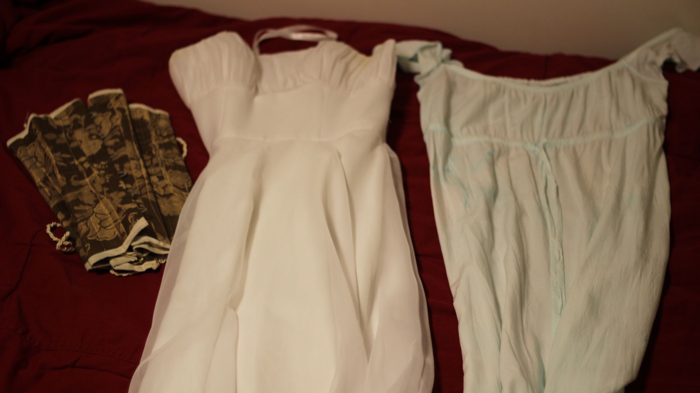 Surprisingly Easy Rapunzel Costume : 8 Steps (with Pictures