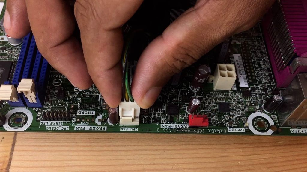 How to Remove an Intel CPU Fan : 12 Steps (with Pictures) - Instructables