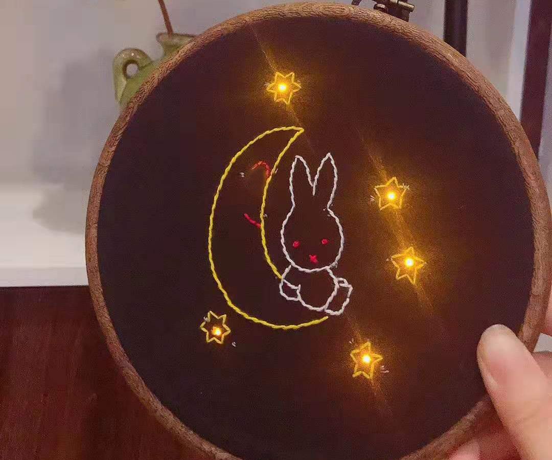 Handmade Lilypad Electronic Embroidery