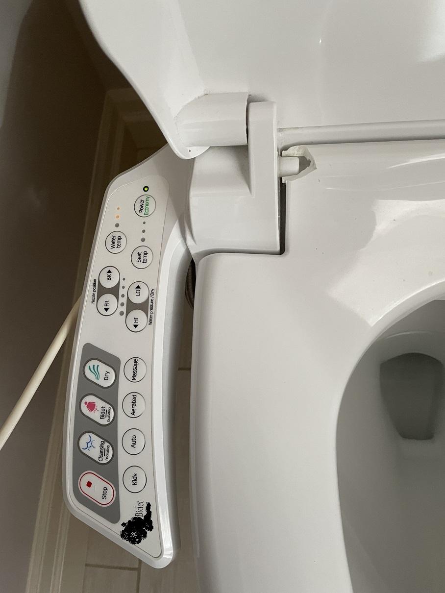 Fix a Broken Bidet Toilet Seat With Potential Design Flaw 4 Steps