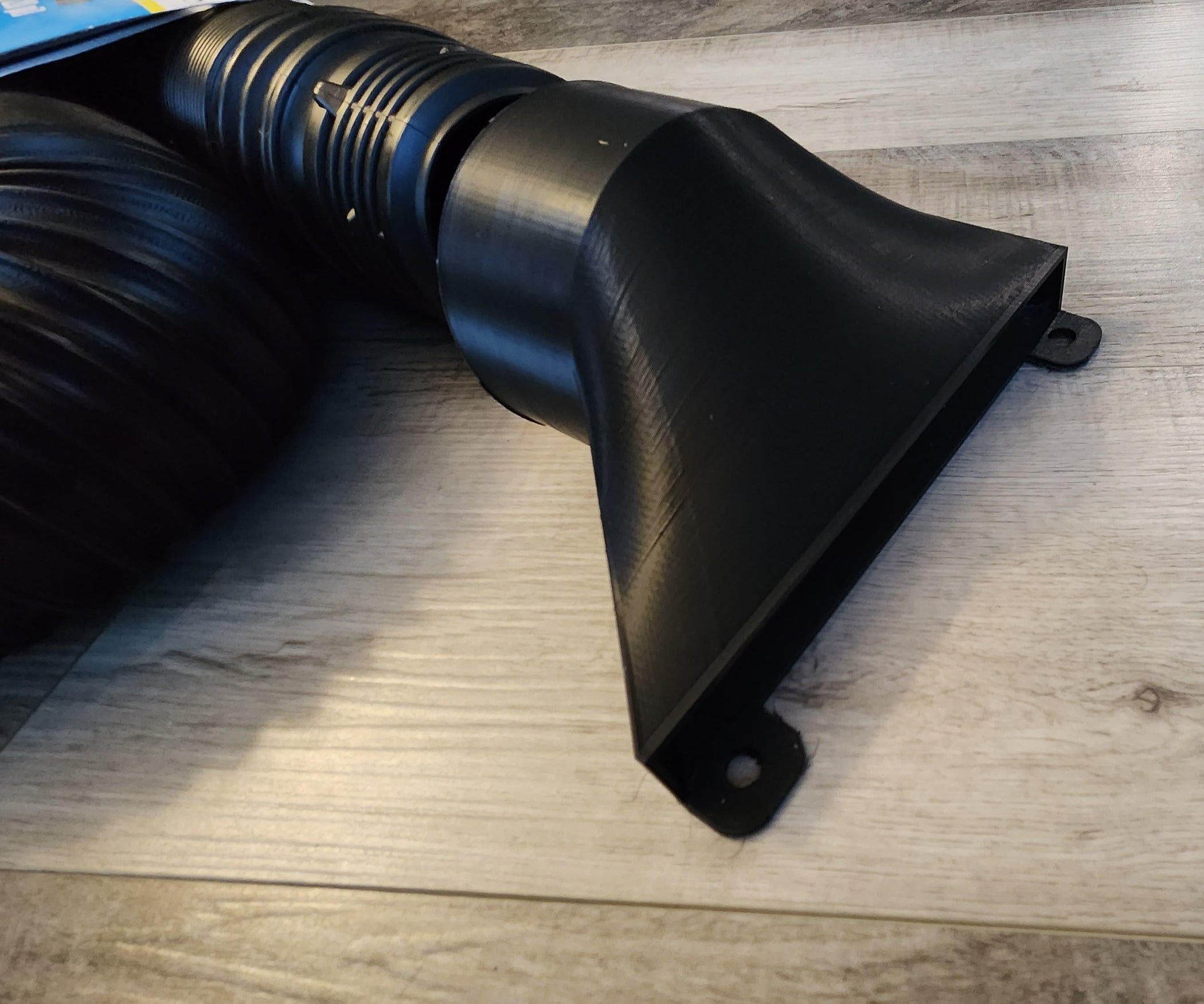 Fog Machine "MolePipe" Chiller Duct 3 Steps Instructables