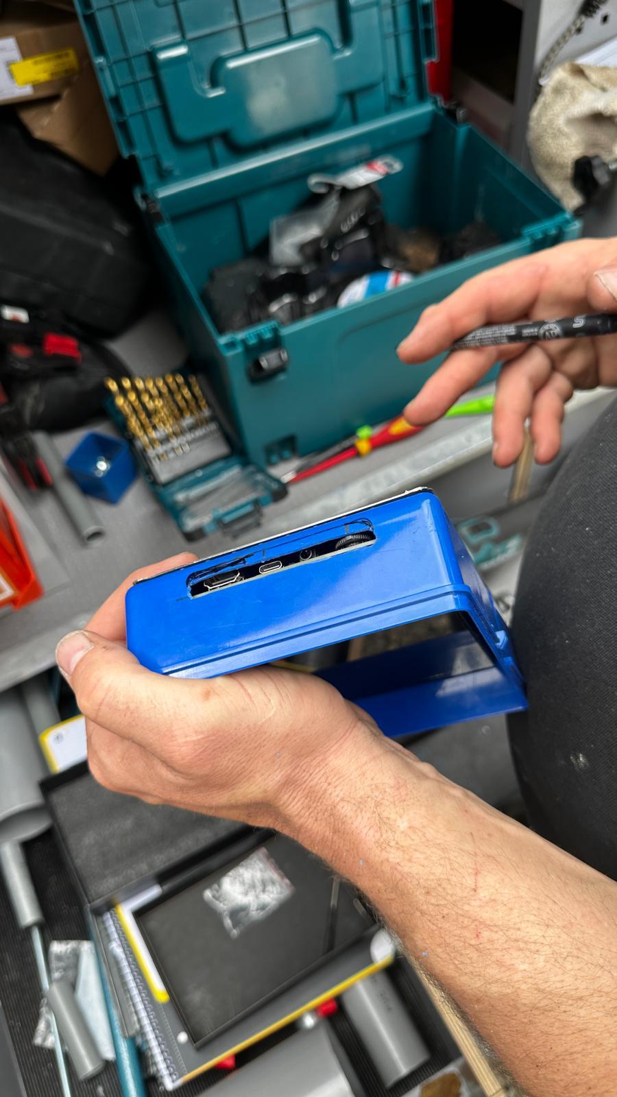 Making Box for Monitor