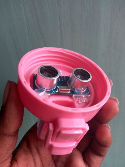 Attaching Ultrasonic Sensor With Bottle Cap