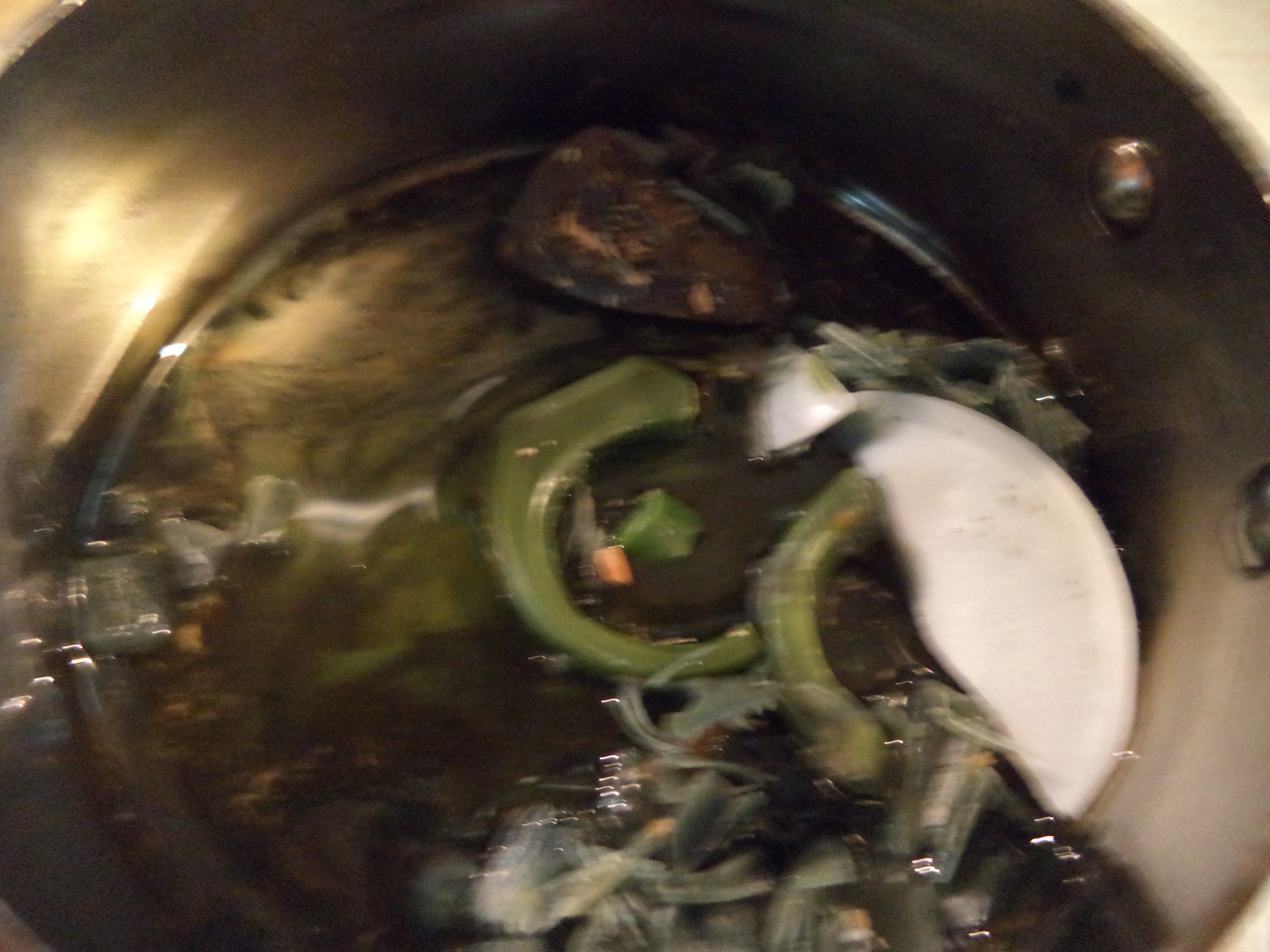 Turn Wax to Metal (lostwax Casting) 6 Steps (with Pictures