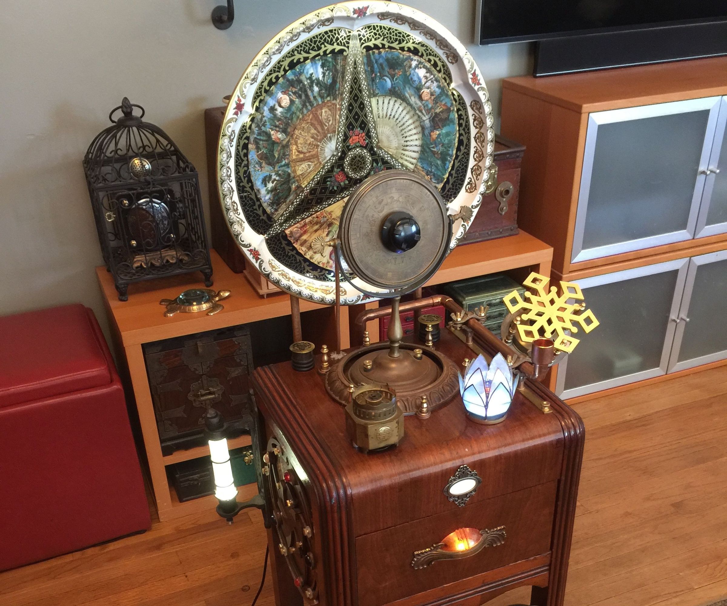 The Christmas Box 5: "The Christmas Machine":  a Journey's End