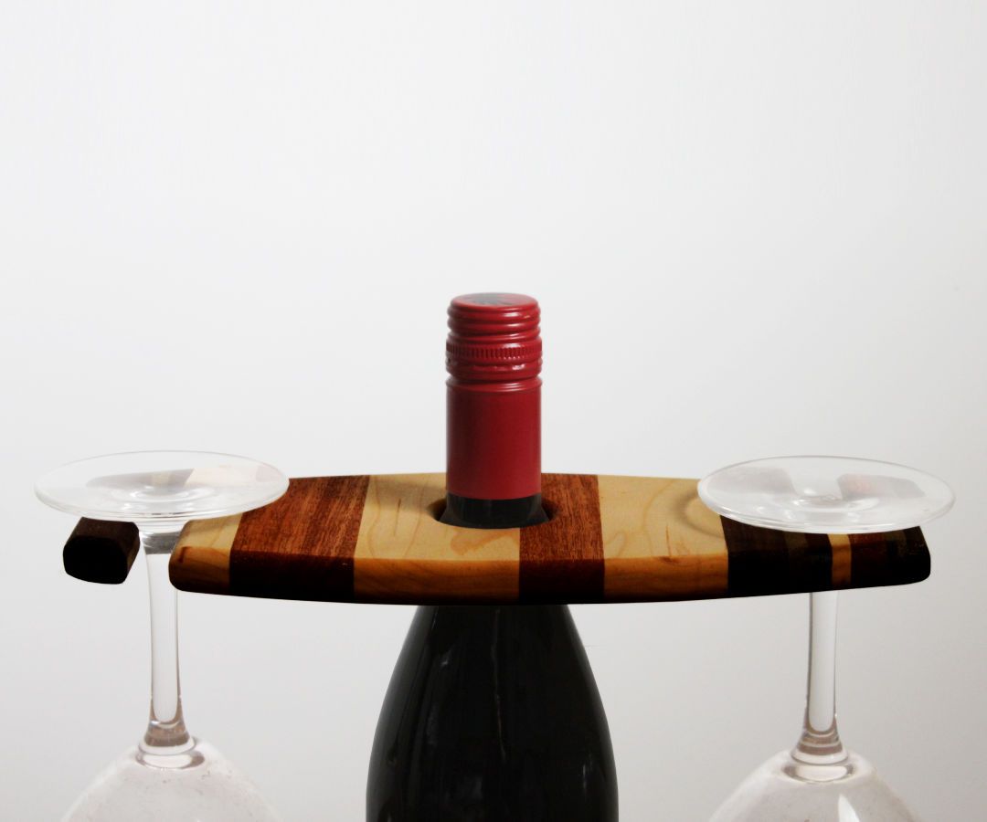 A Fun and Simple Wine Woodworking Christmas Gift