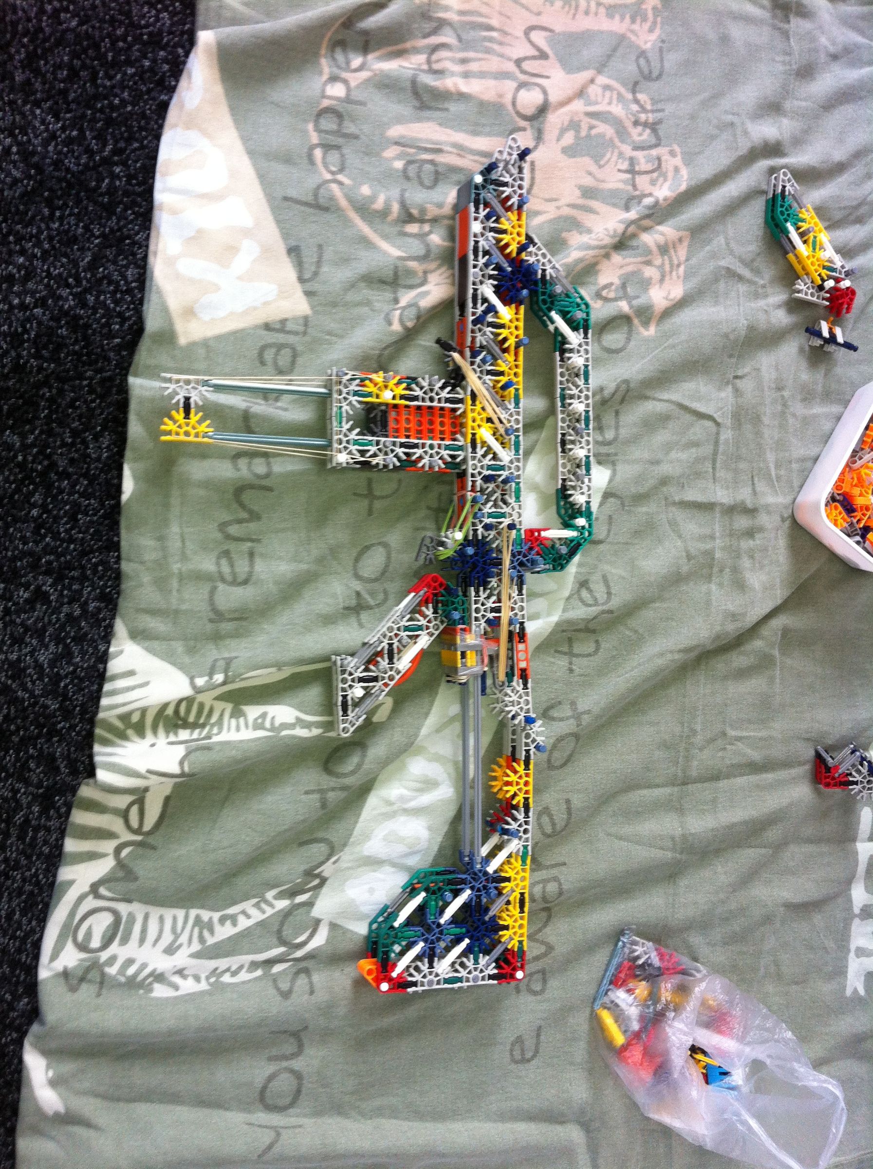 knex- handle pump gun