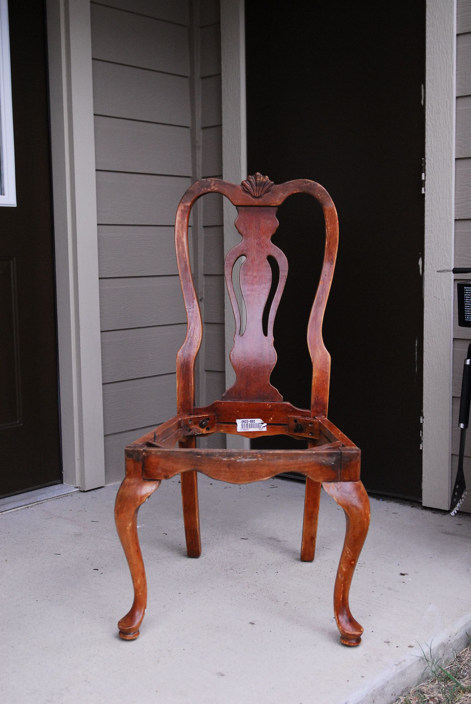 From Trash to Princess Chair!