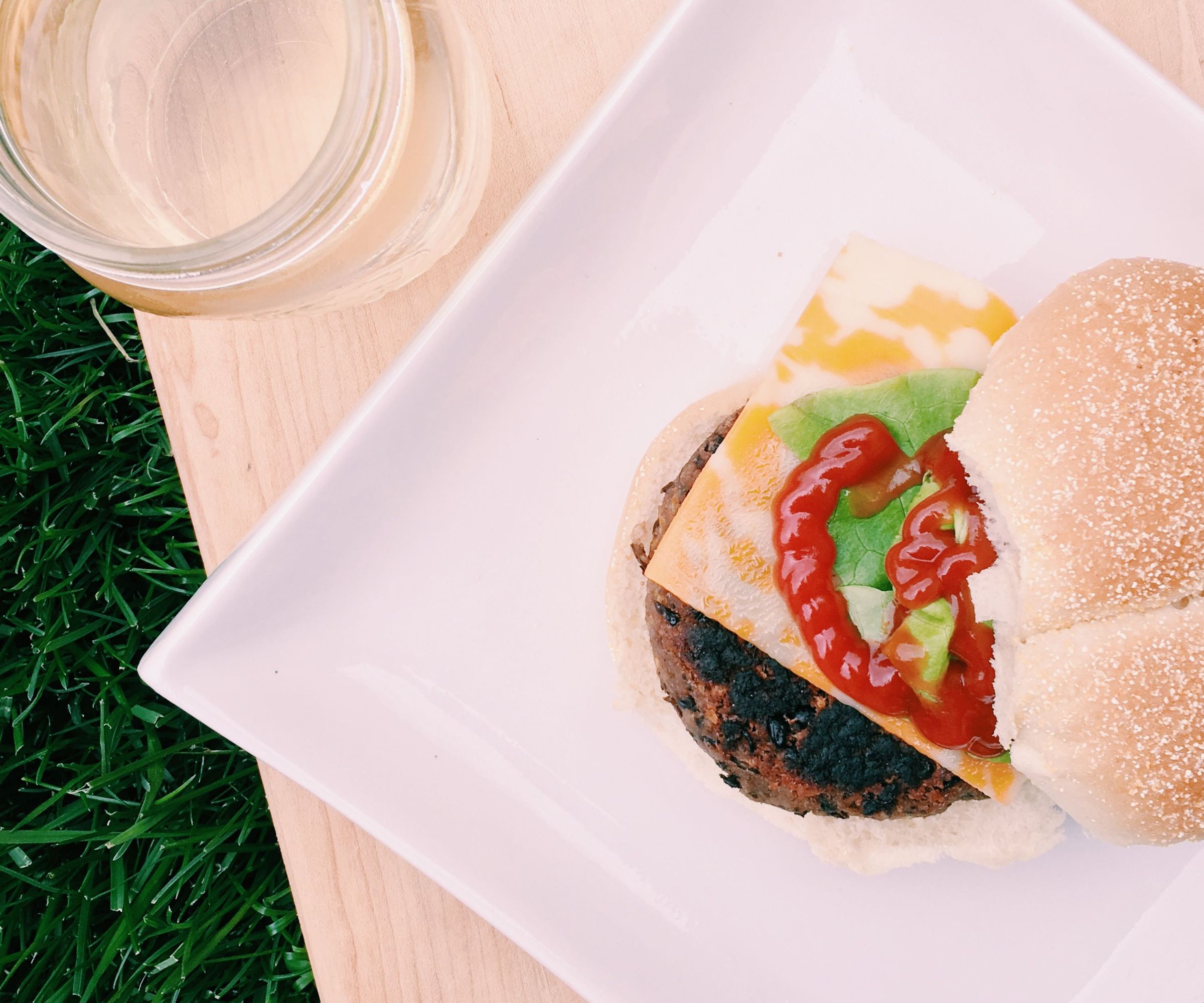 RECIPE | VEGGIE BURGER