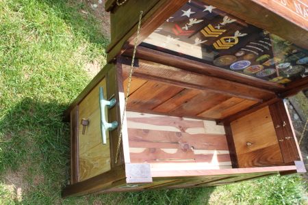 Cedar Lining and Special Features
