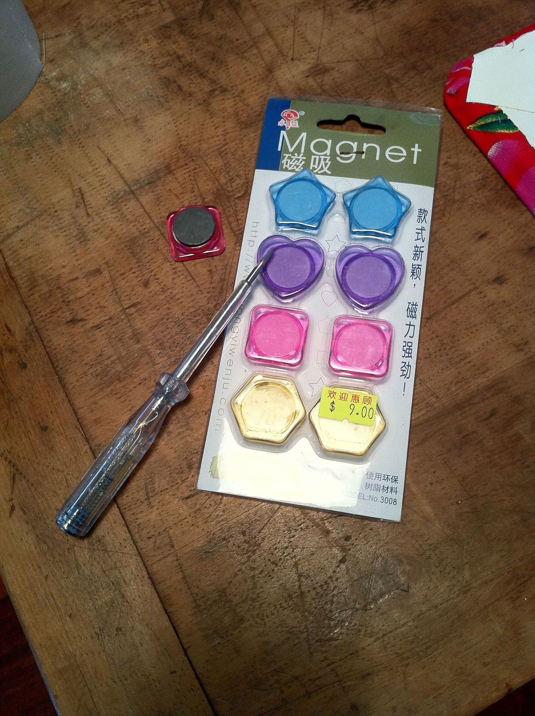 How to Make a Cosmetics Board 5 Steps (with Pictures