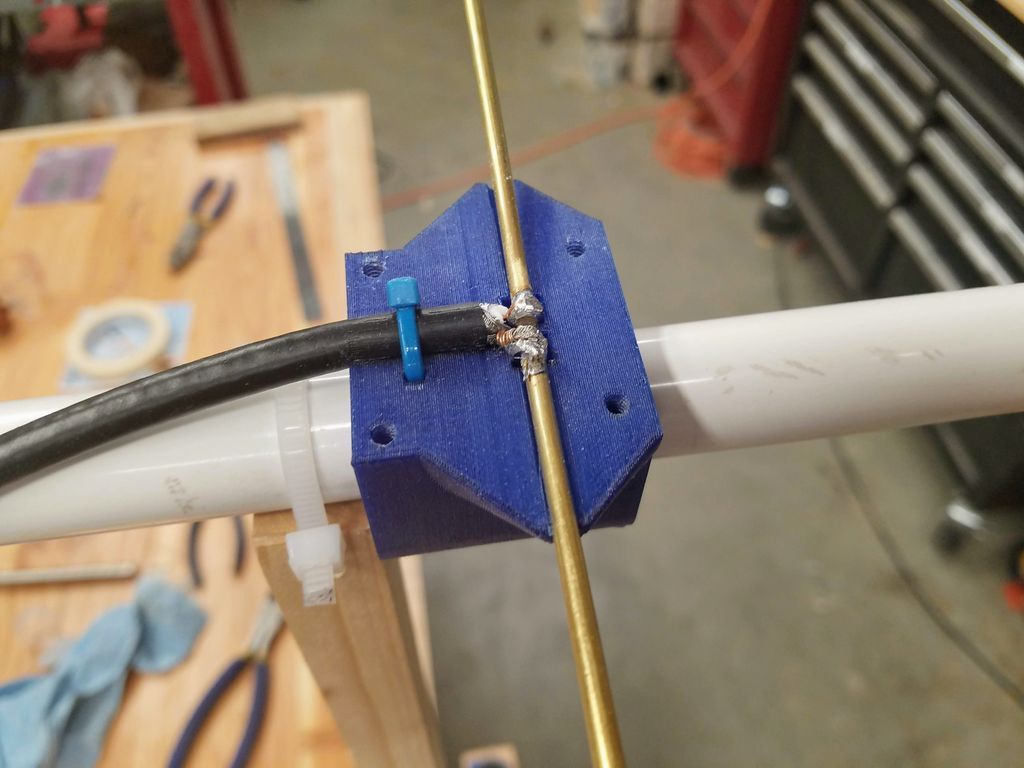 Antenna to Extend Gate Opener Range 6 Steps (with Pictures)