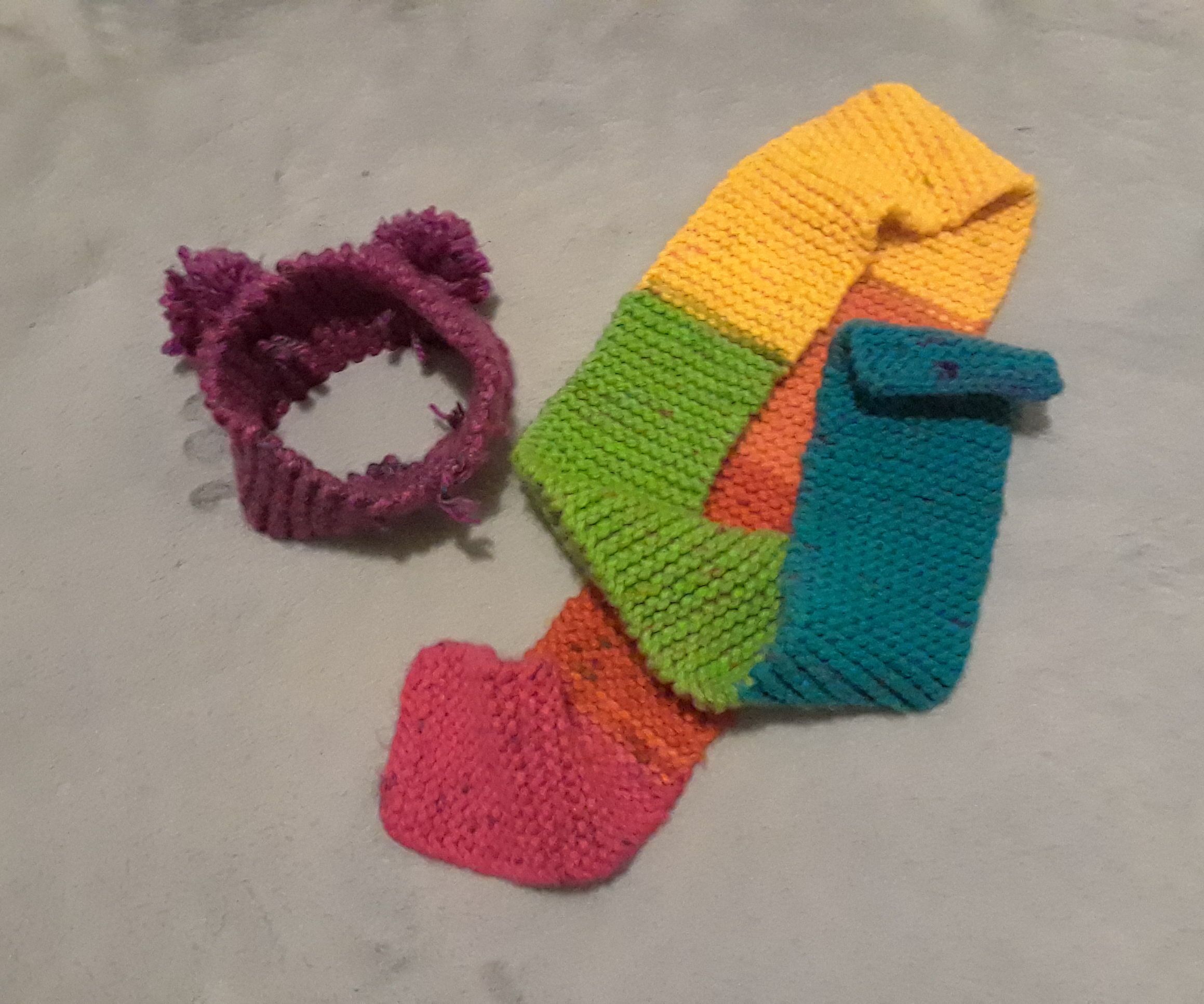 Headbands and Scarves With One Stitch