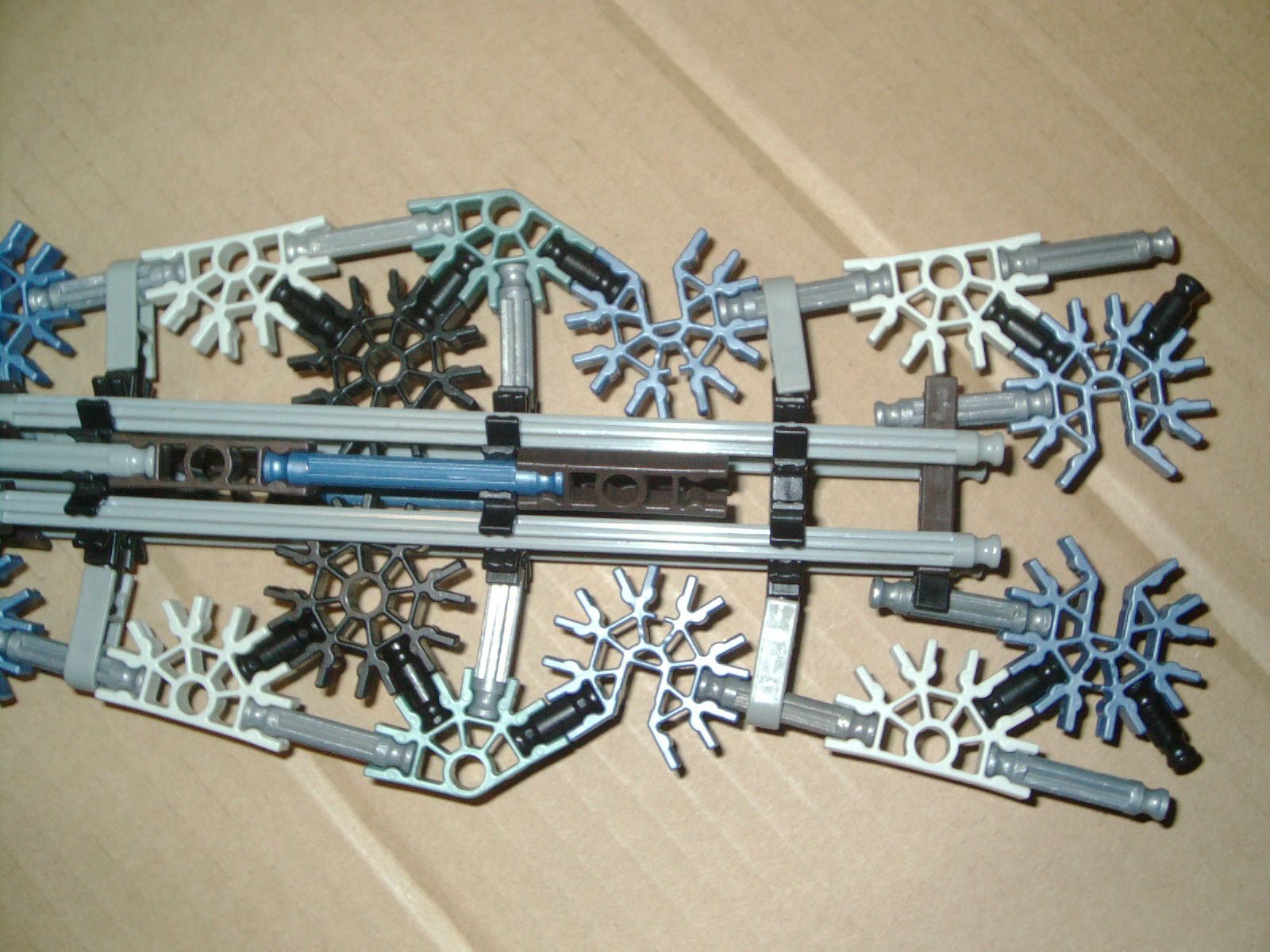 The Knex Runed Soulblade! 4 Steps Instructables