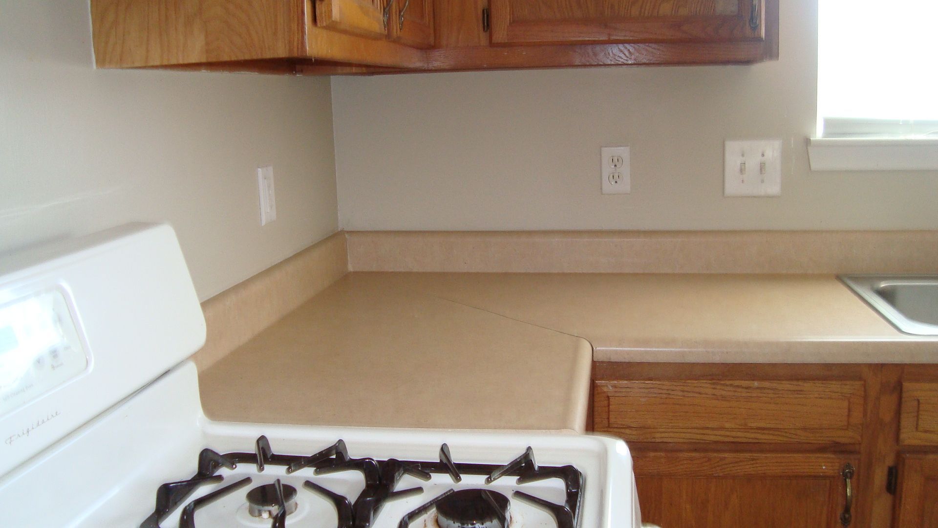 Change Your Countertop and Upgrade on the Cheap! : 8 Steps (with ...