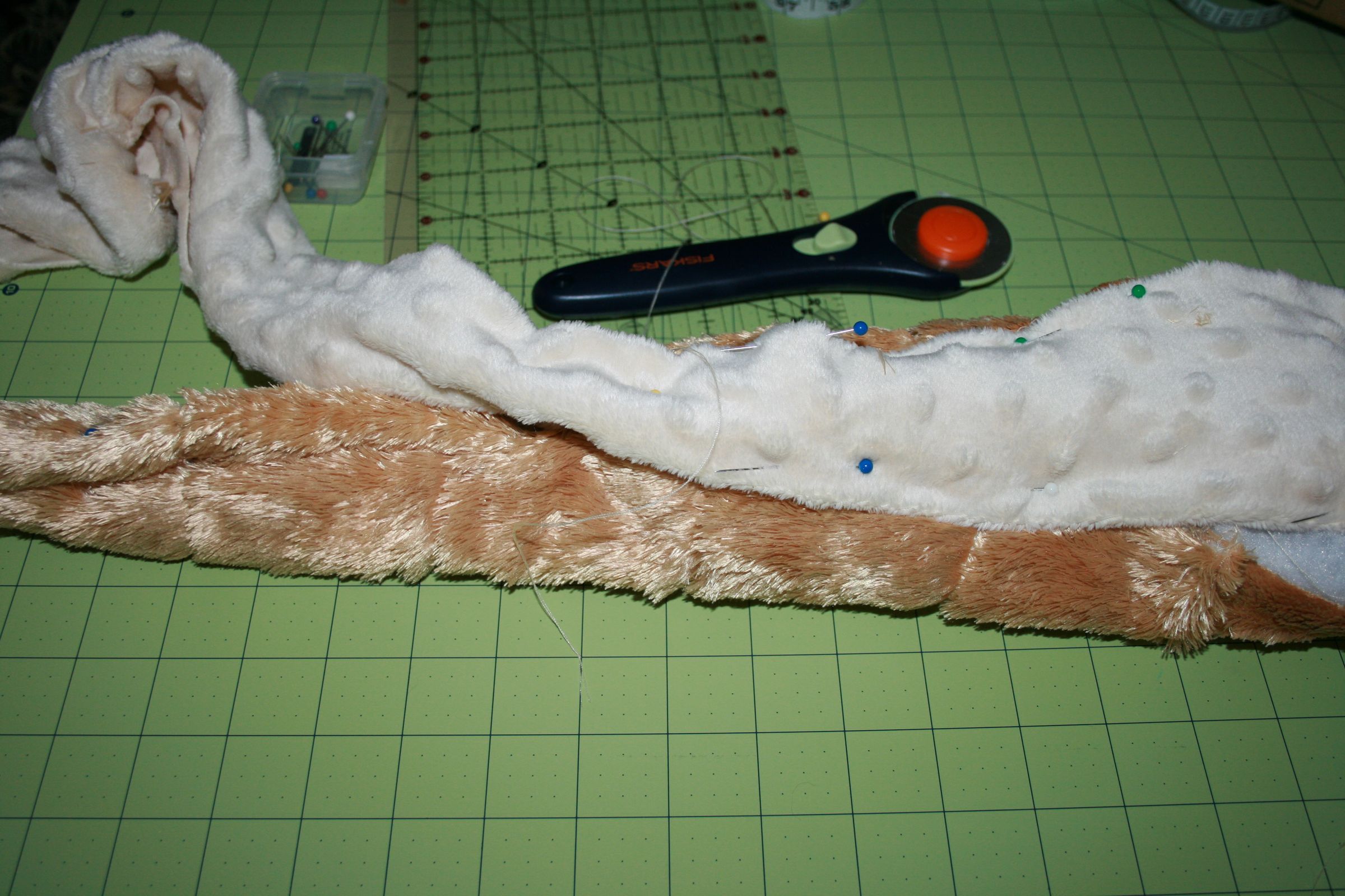 Alien Facehugger Pillow Pet 12 Steps (with Pictures) Instructables