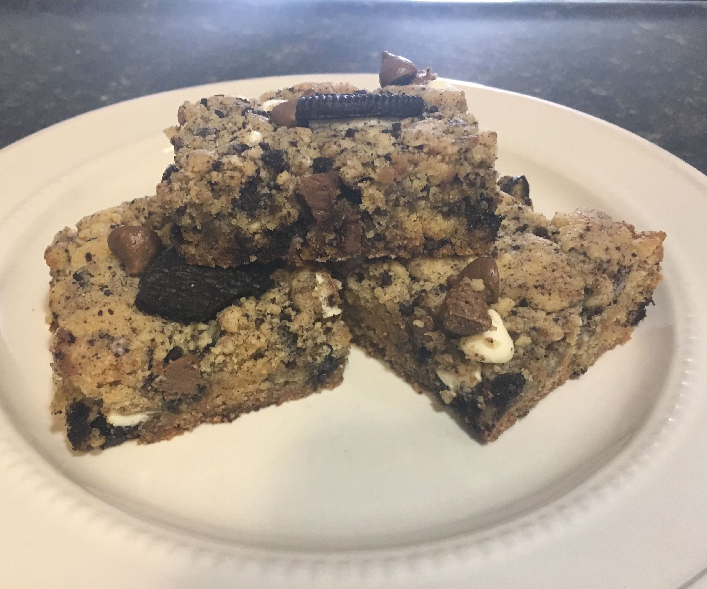 Oreo Blondies