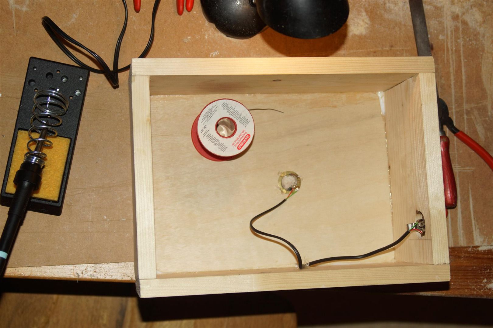 Cajon Stomp Box Hybrid 6 Steps (with Pictures) Instructables