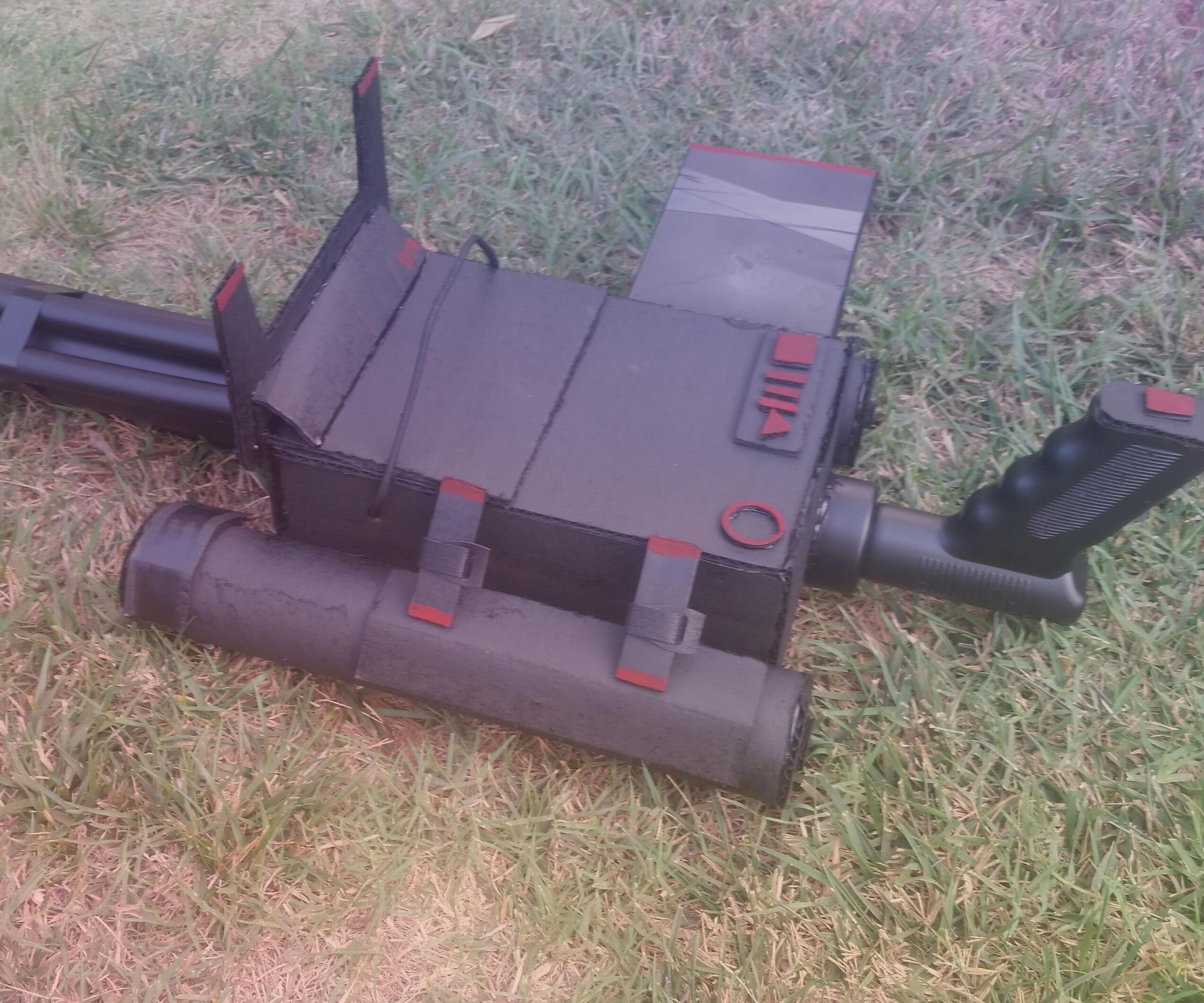 DIY Minigun Cardboard Halloween Prop