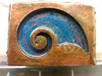 Pour the Resin