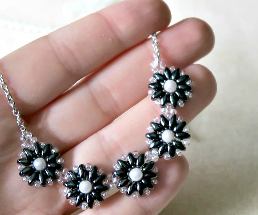 SuperDuo Flower Necklace