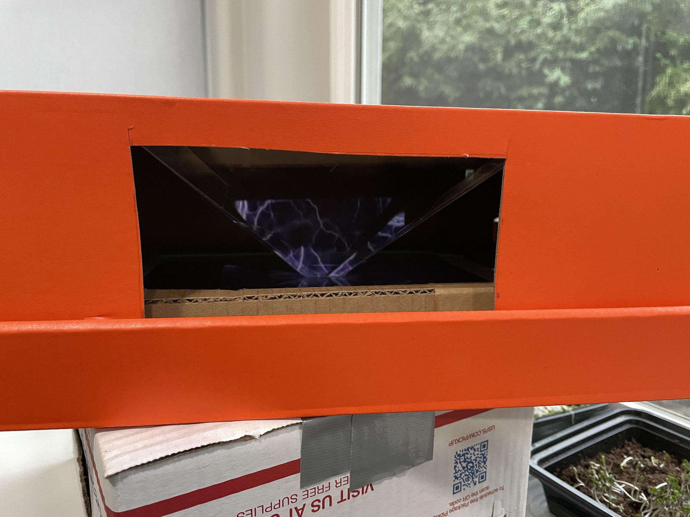 Hologram Dark Display Box 9 Steps (with Pictures) Instructables