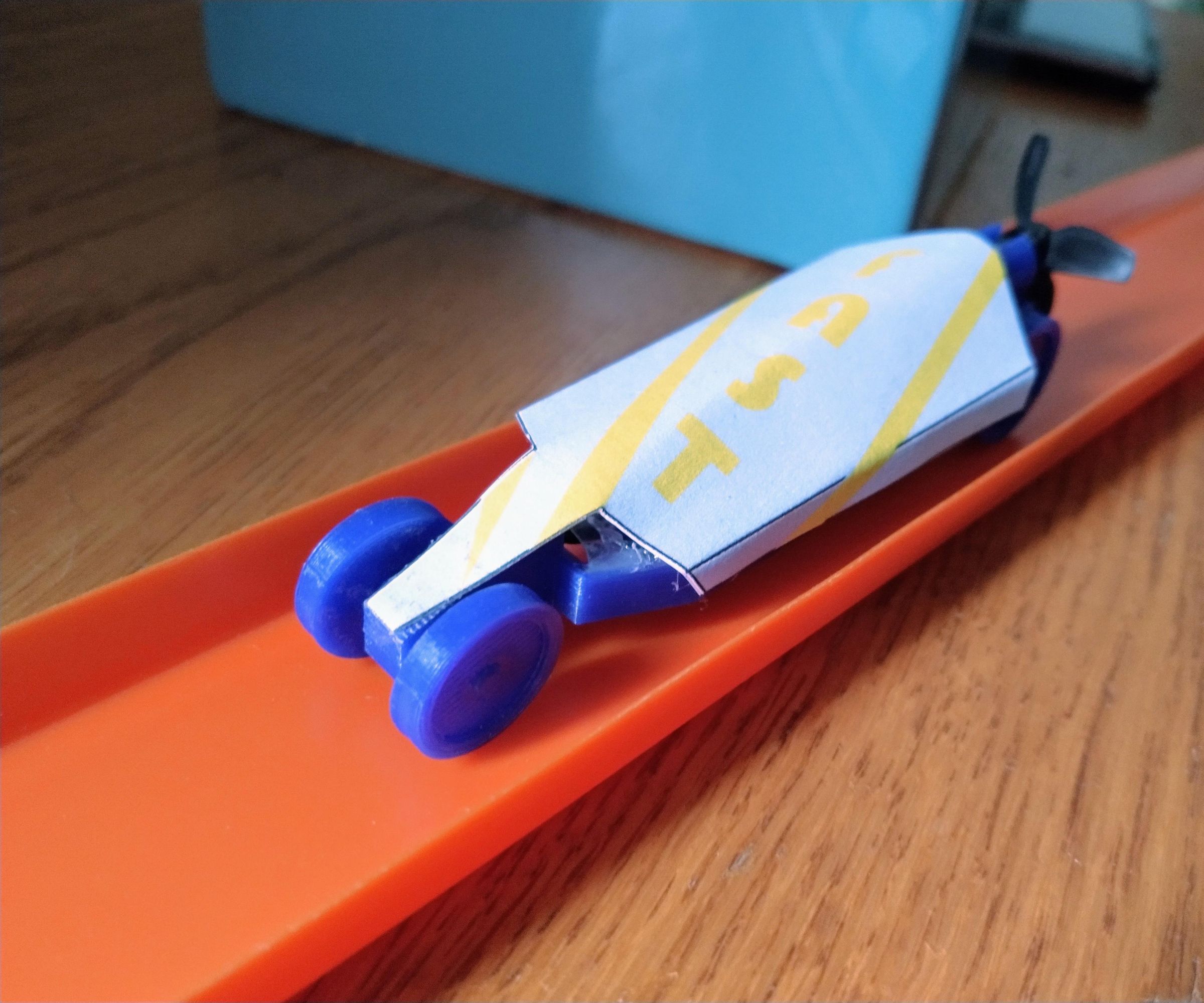 3D Printed Electric Landspeed Car With Working Motor