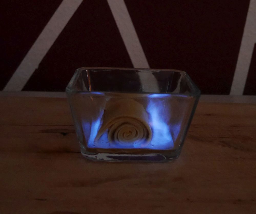 Cinnamon Crêpes Flambéed - a Burning Dessert Idea