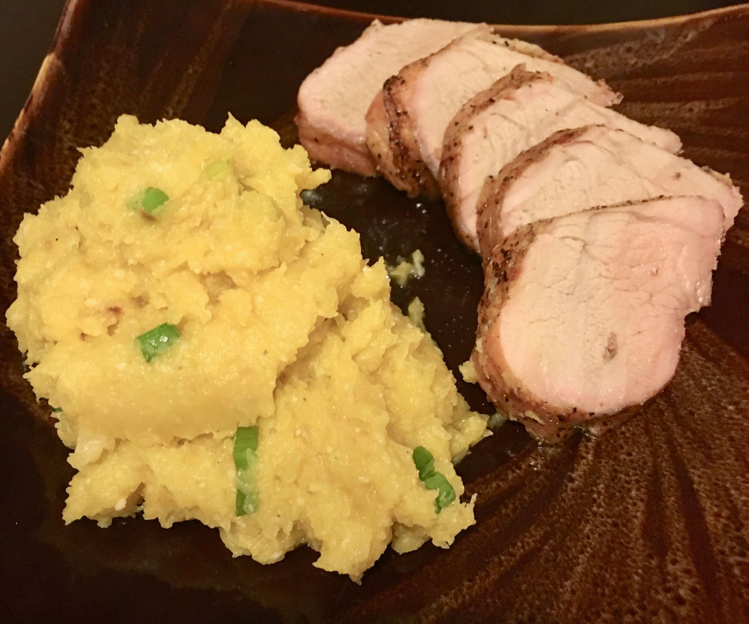 Roasted Garlic Mashed Acorn Squash