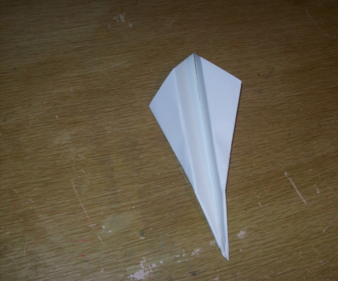 How to make a fast paper plane
